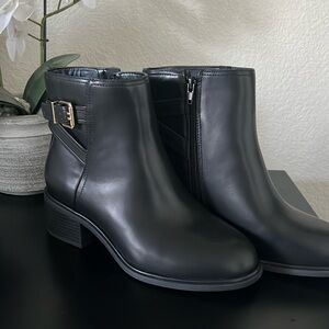 Black ankle boots, by Kelly & Kate
